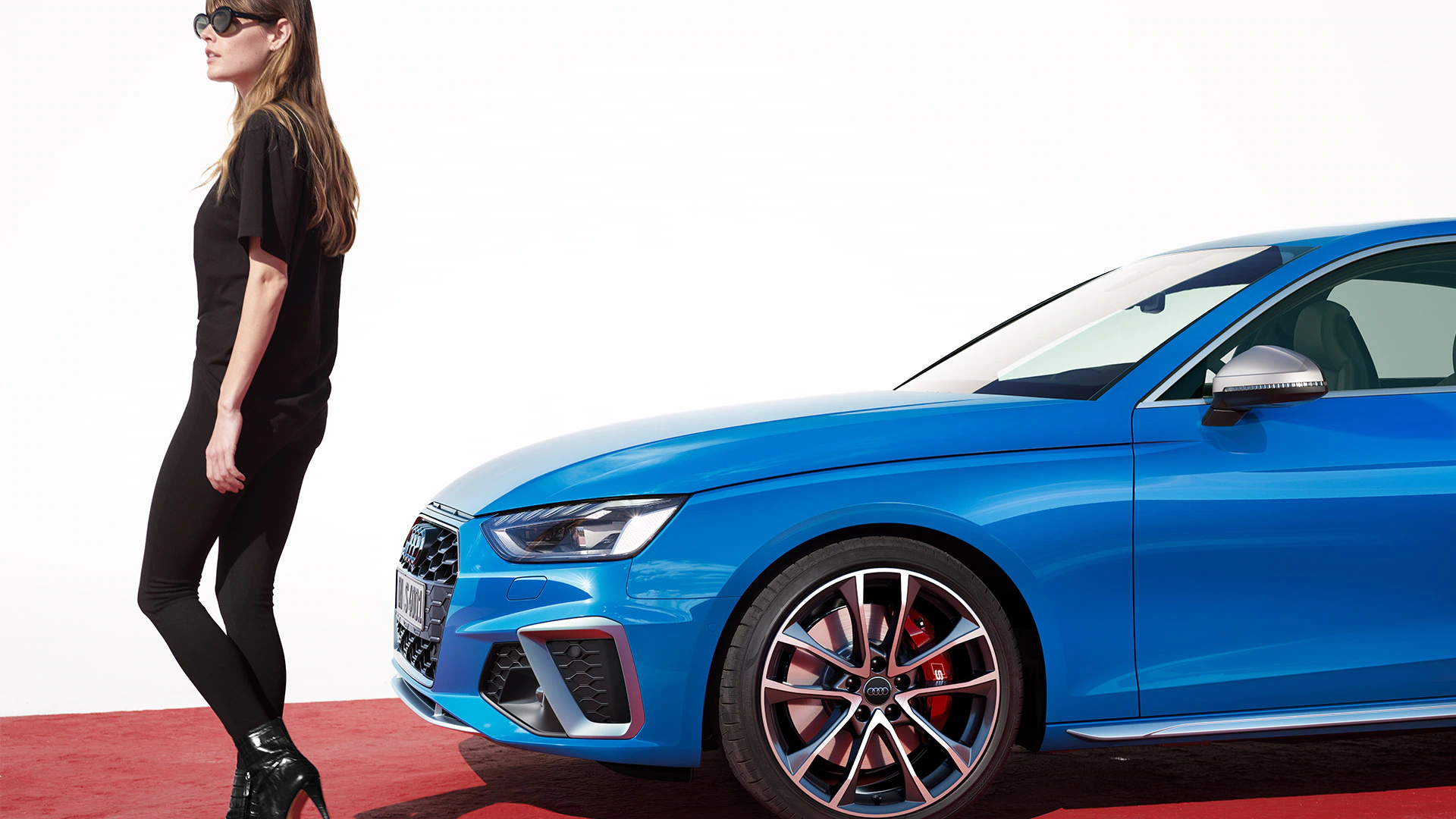 1920x1080-audi-s4-sedan-design-AS4_D_191002_1.jpg