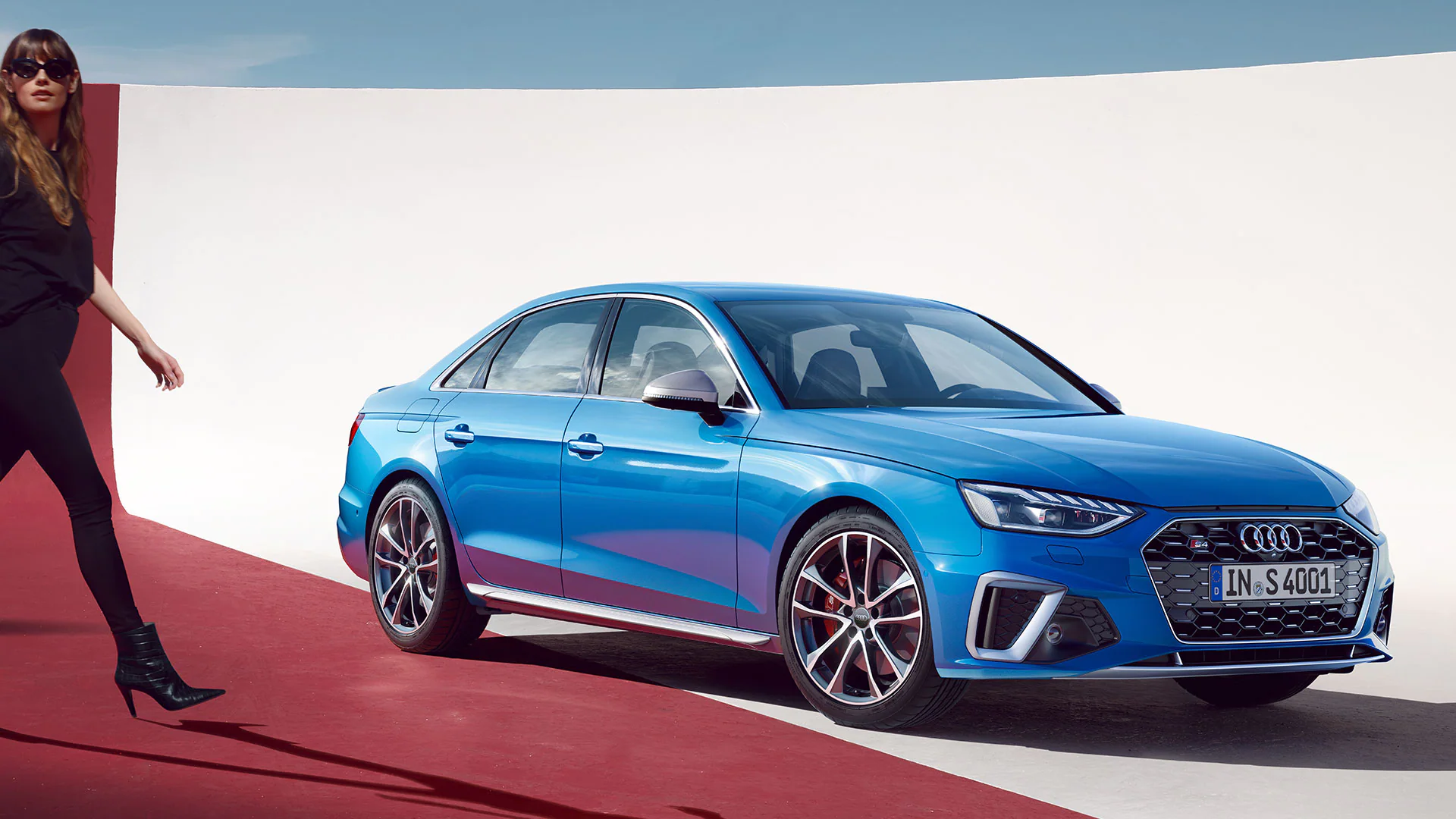 1920x1080-audi-s4-sedan-exterior-AS4_L_191001_1.jpg