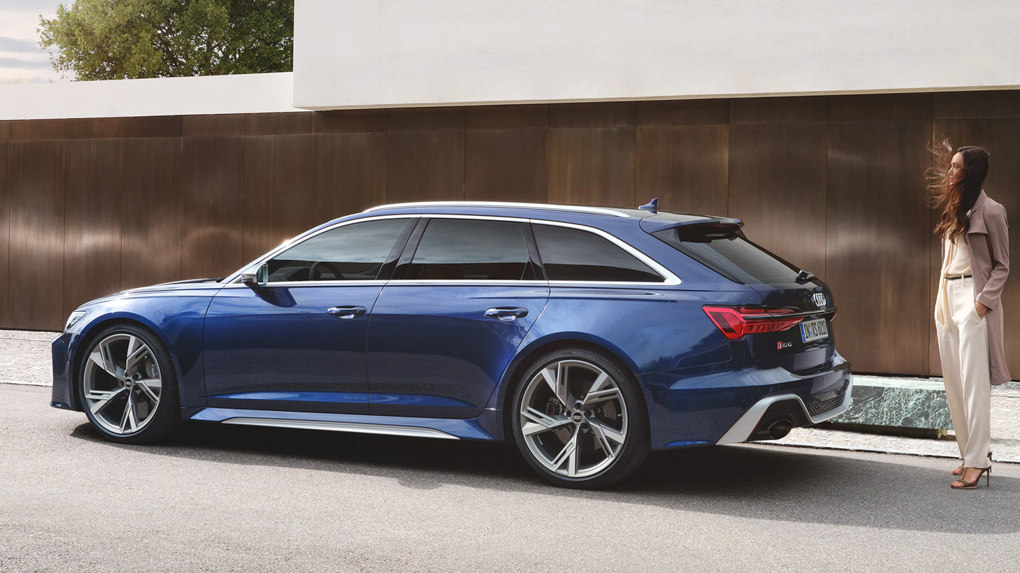 1920x1080-audi-rs-6-avant-my2021-1529.jpg