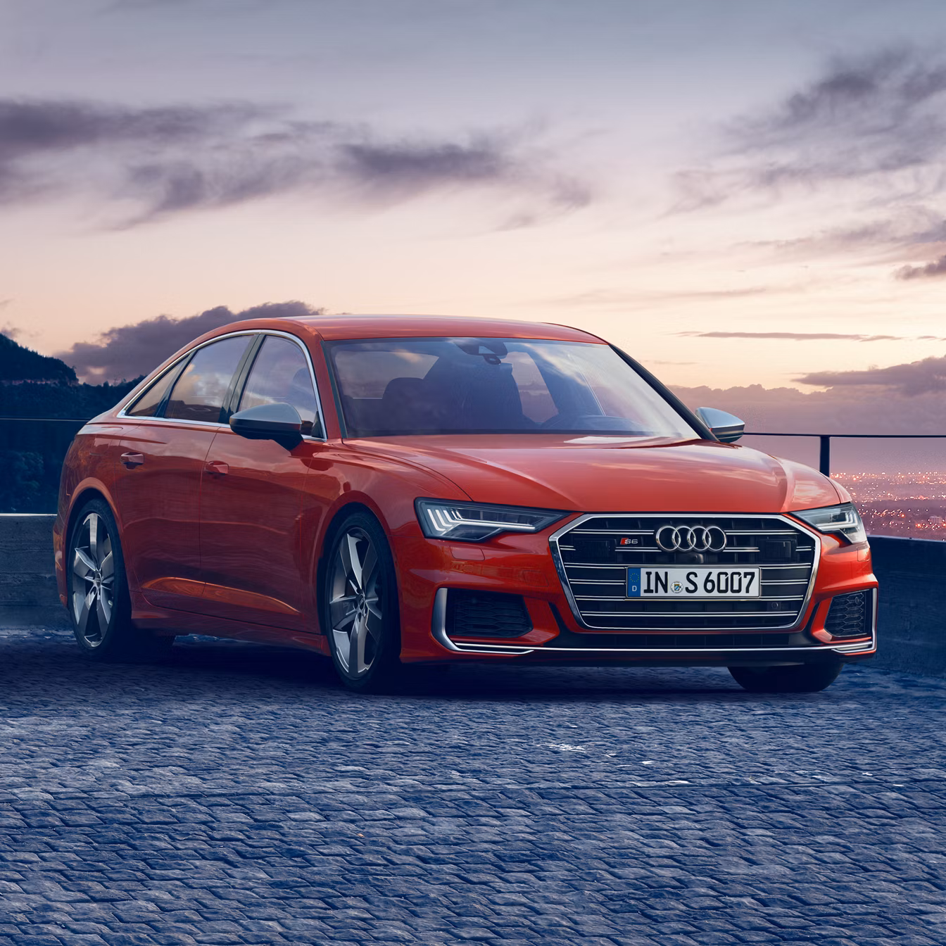 Front view Audi S6 sedan TDI