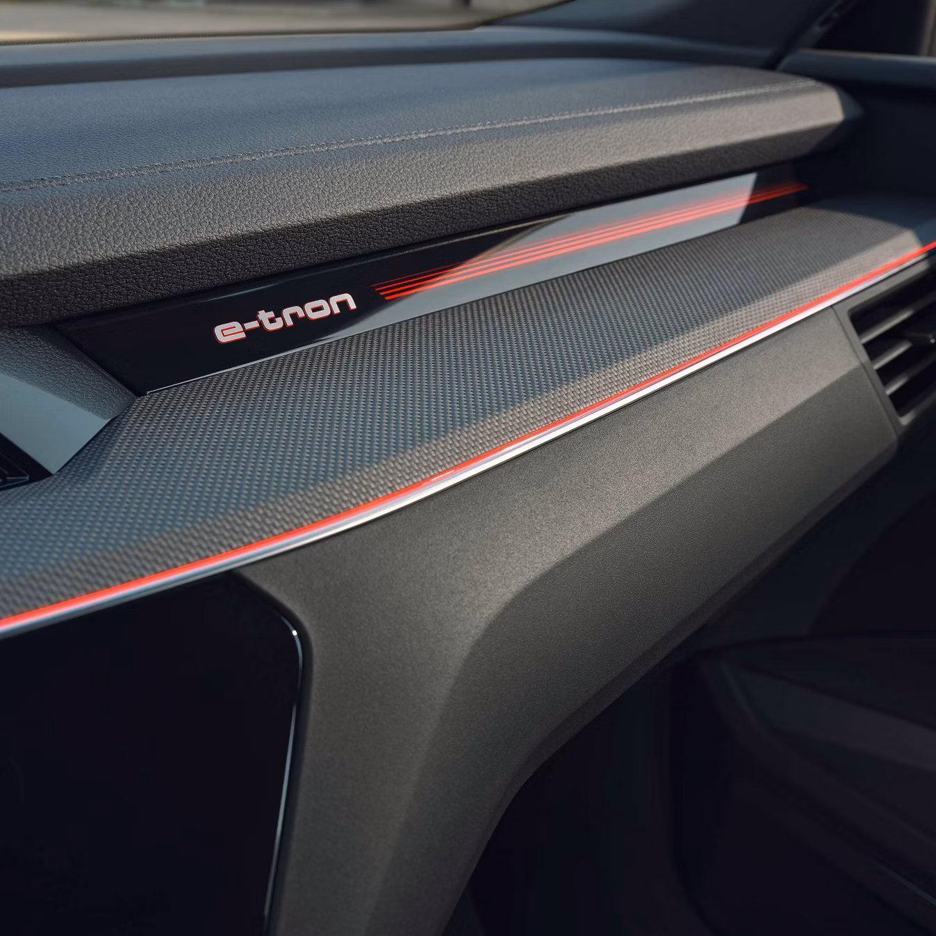 Decor passenger seat Audi SQ8 Sportback e-tron